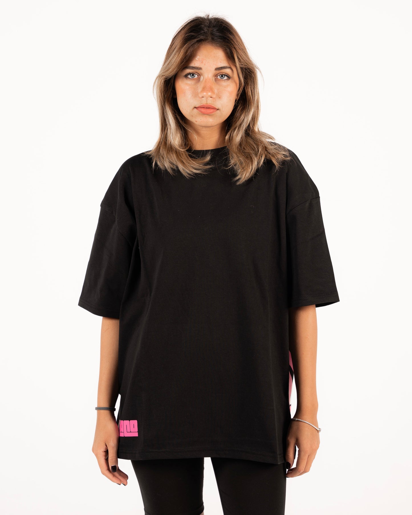 “WORLDWIDE” TEE