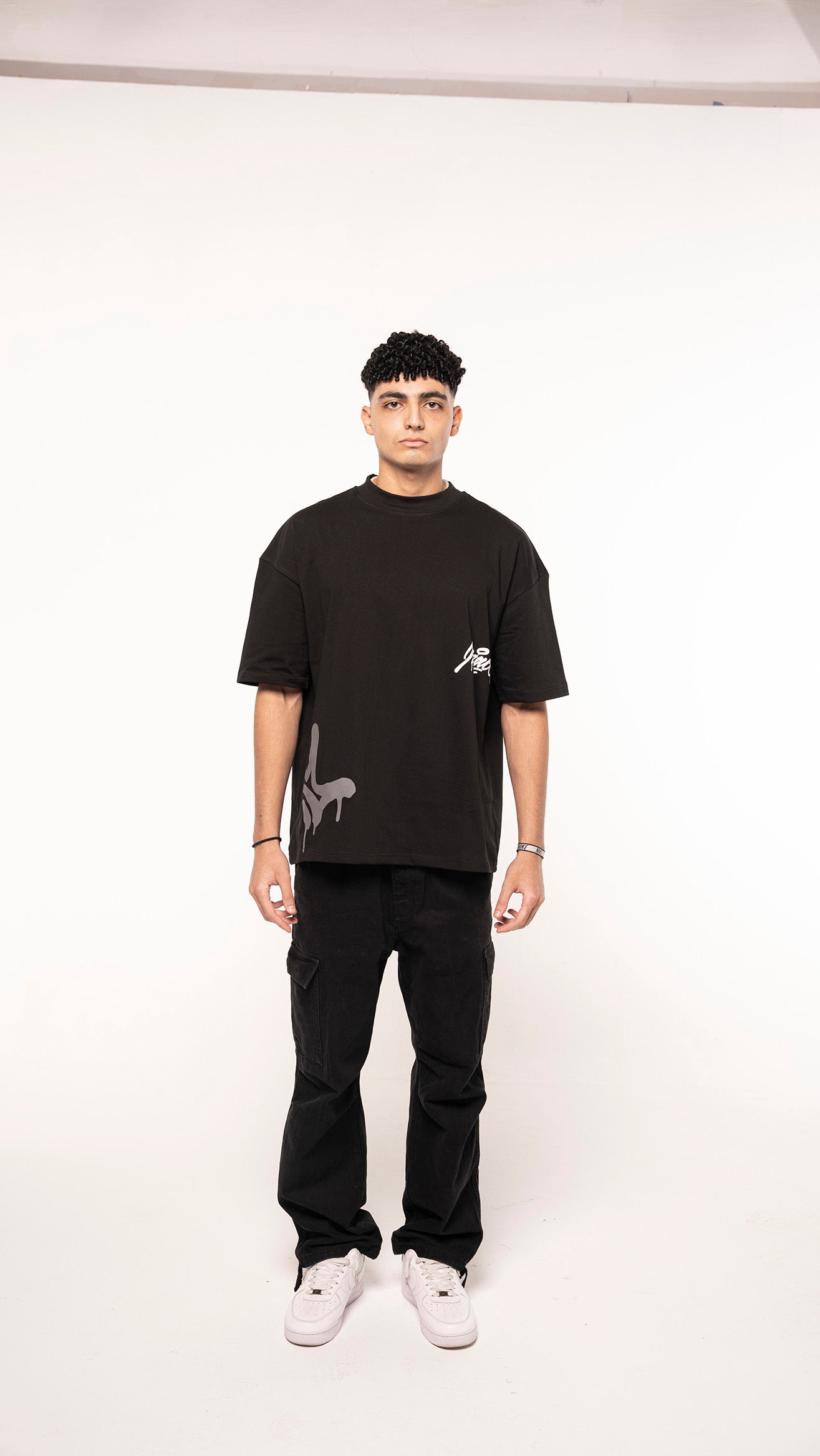 28 Tee “Black”