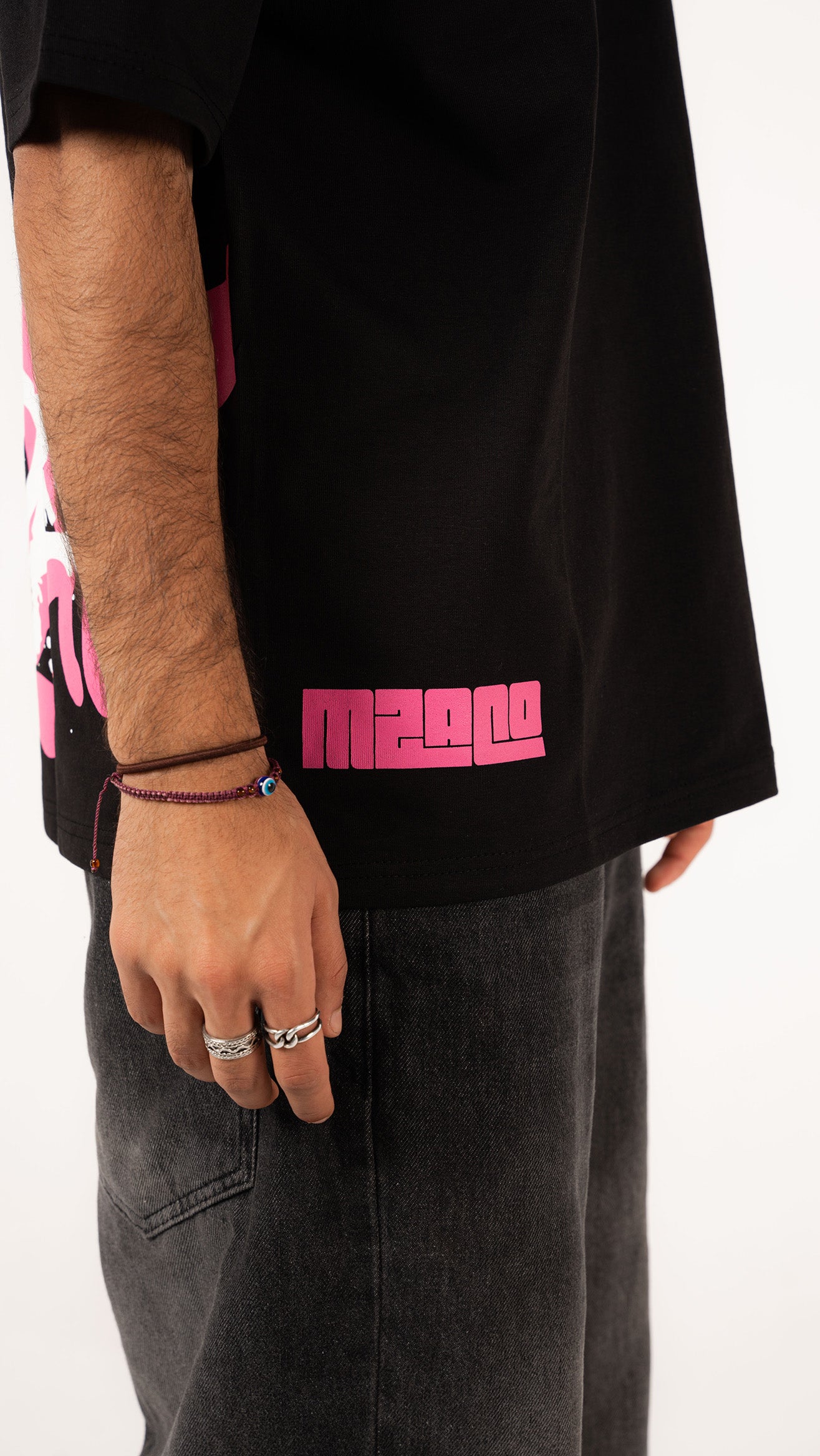 “WORLDWIDE” TEE
