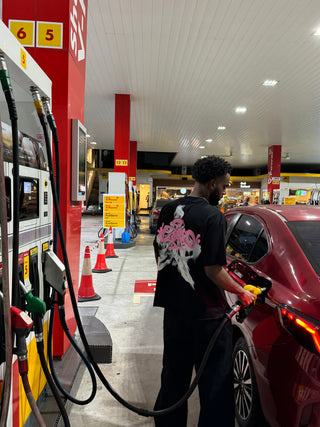 V.4 Black Tee (PUFF PRINT)