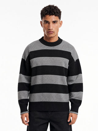 Striped Round Knitted Gray/Black